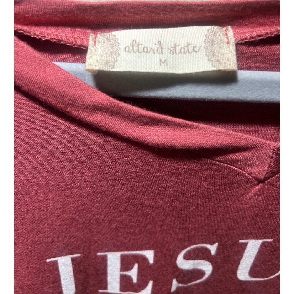 Altar'd State Shirt 'Jesus loves me this I know' red Relaxed size Medium - Picture 2 of 3